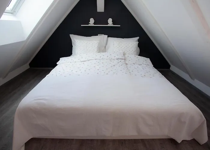 Diana & Sweet 26 بيت ضيافة